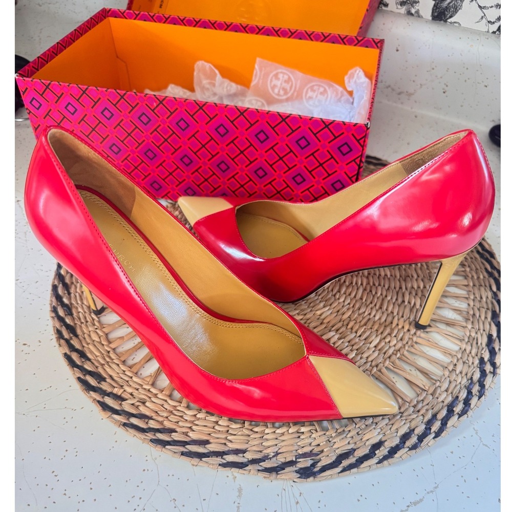 Tory Burch Tory Burch triangle pump in triple red/sand buff Heels 7.5M